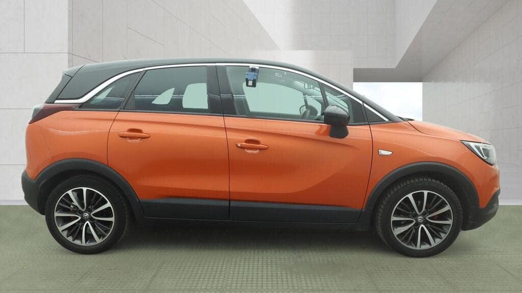 2020 Vauxhall Crossland X - Thumbnail 2