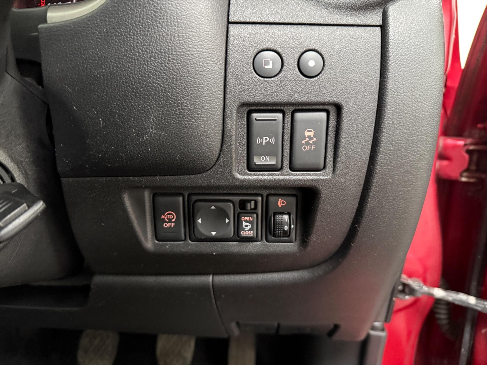 2012 Nissan Micra - Thumbnail 17