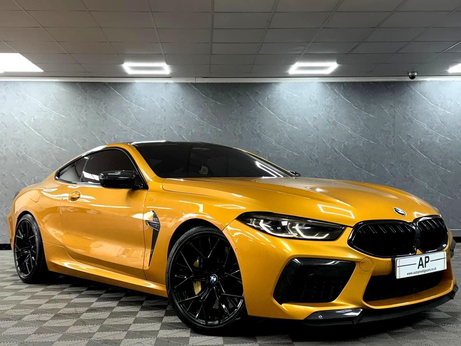 2022 BMW M8 - Thumbnail 36