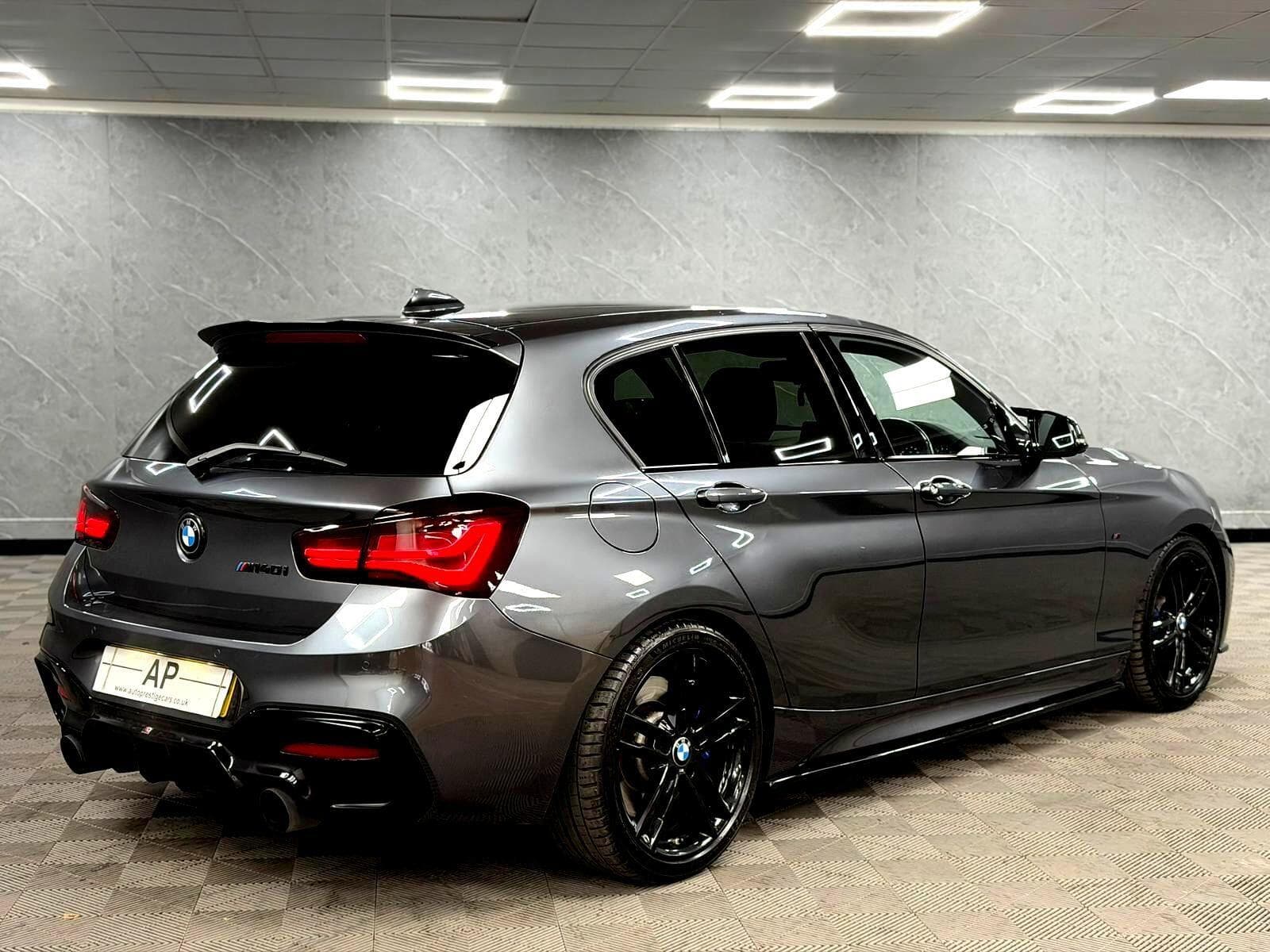 2018 BMW 1 Series - Thumbnail 38