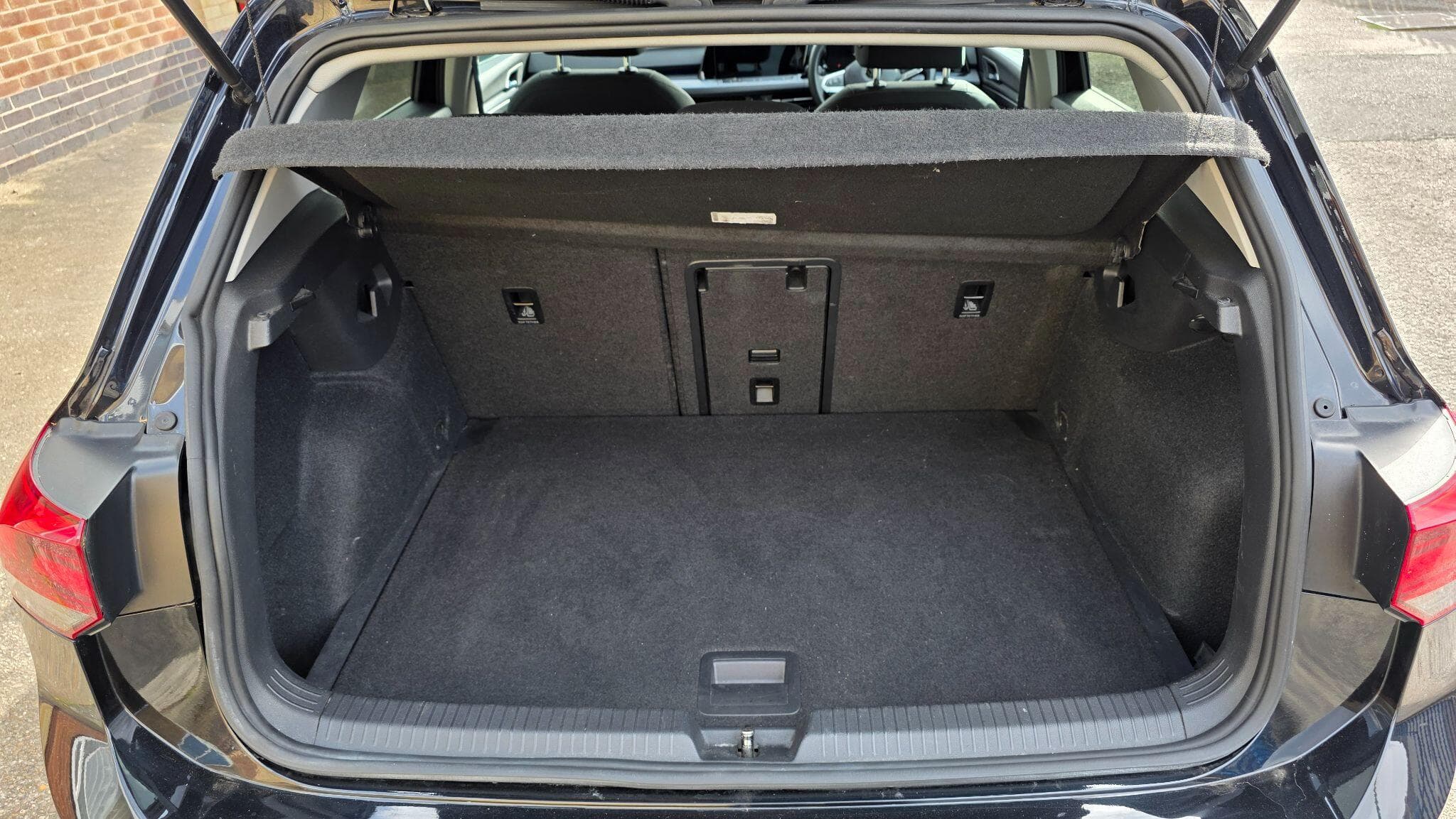 2020 Volkswagen Golf - Thumbnail 18