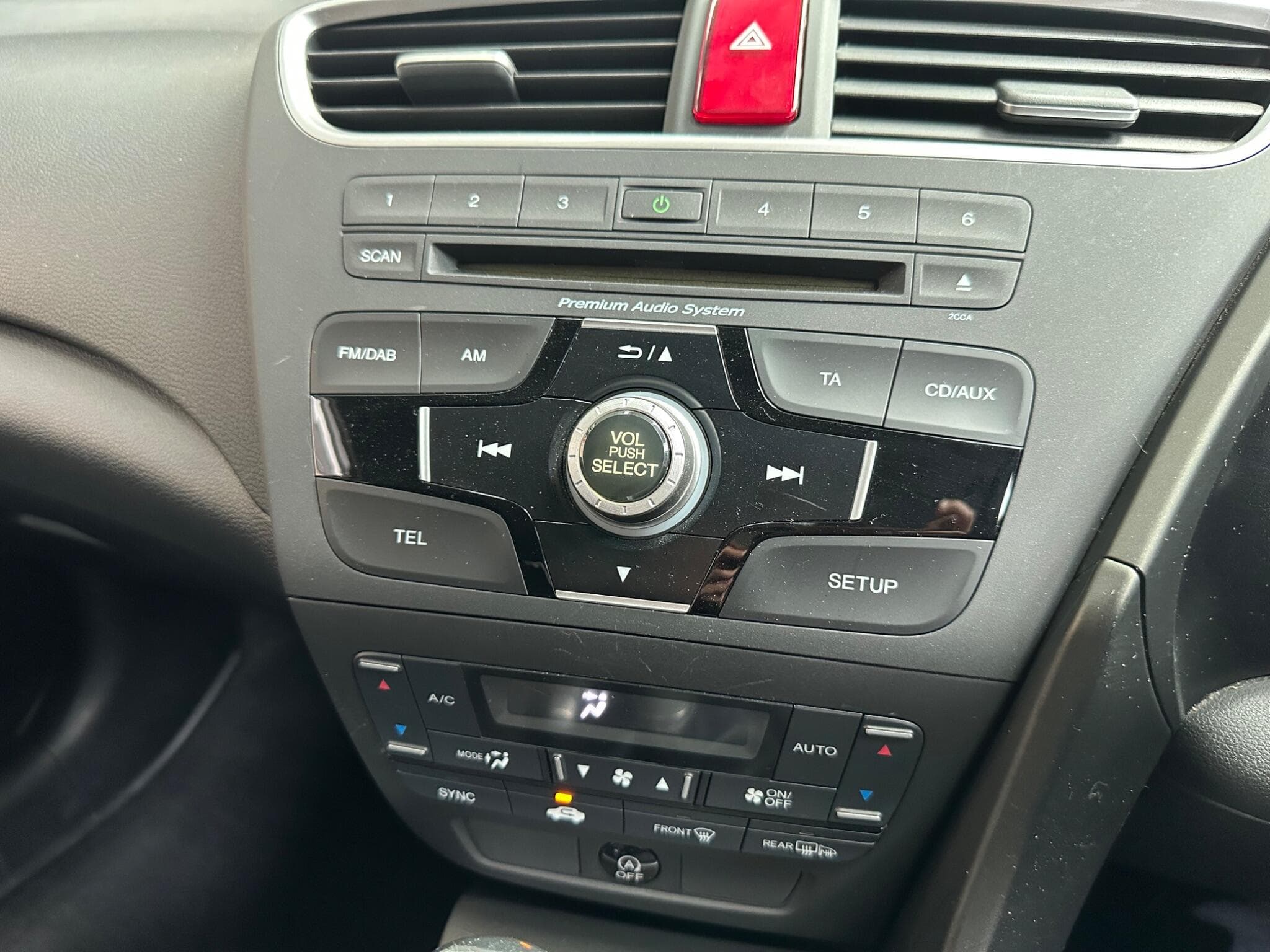 2014 Honda Civic - Thumbnail 14