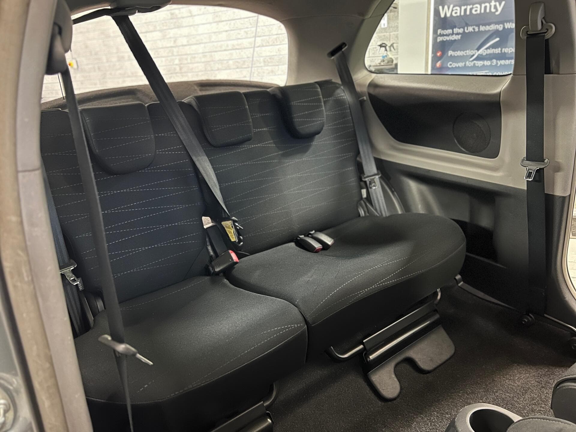 2008 Toyota Yaris - Thumbnail 34