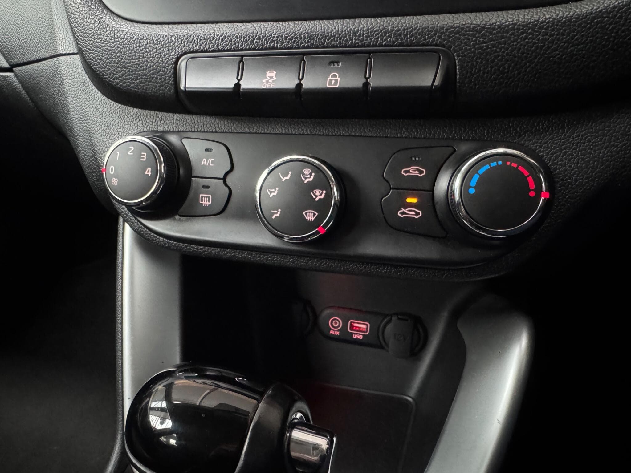 2018 Kia Ceed - Thumbnail 18