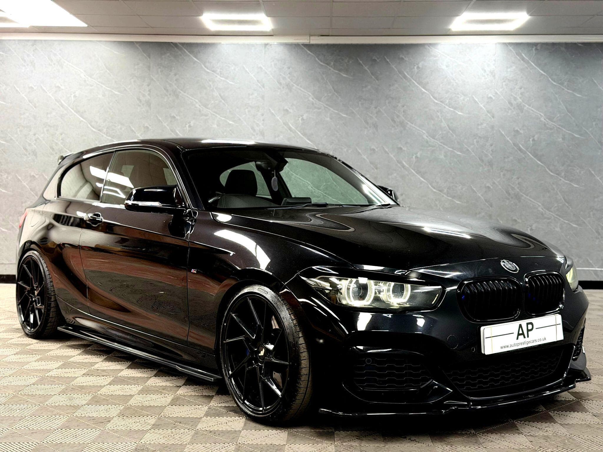 2018 BMW 1 Series - Image 4