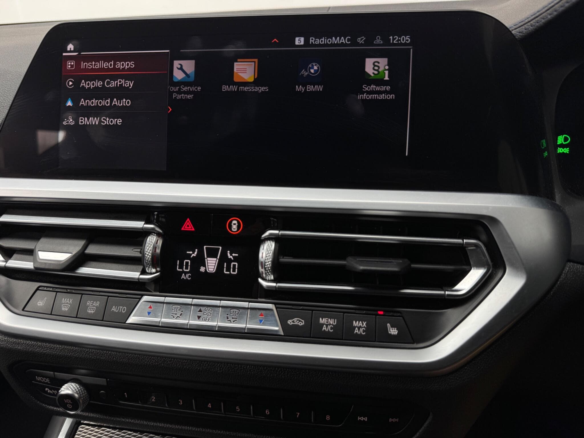 2019 BMW 3 Series - Thumbnail 21