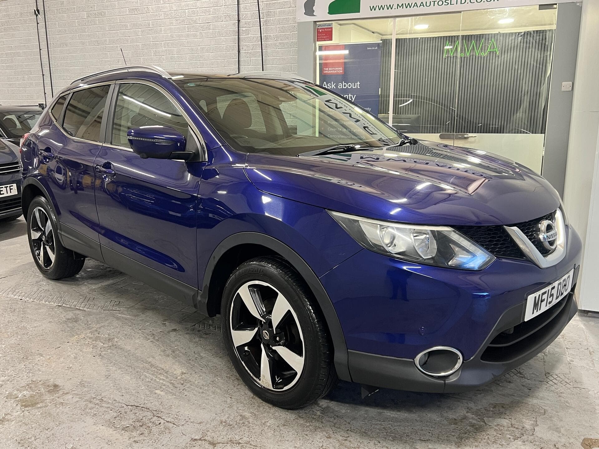 2015 Nissan Qashqai - Thumbnail 5