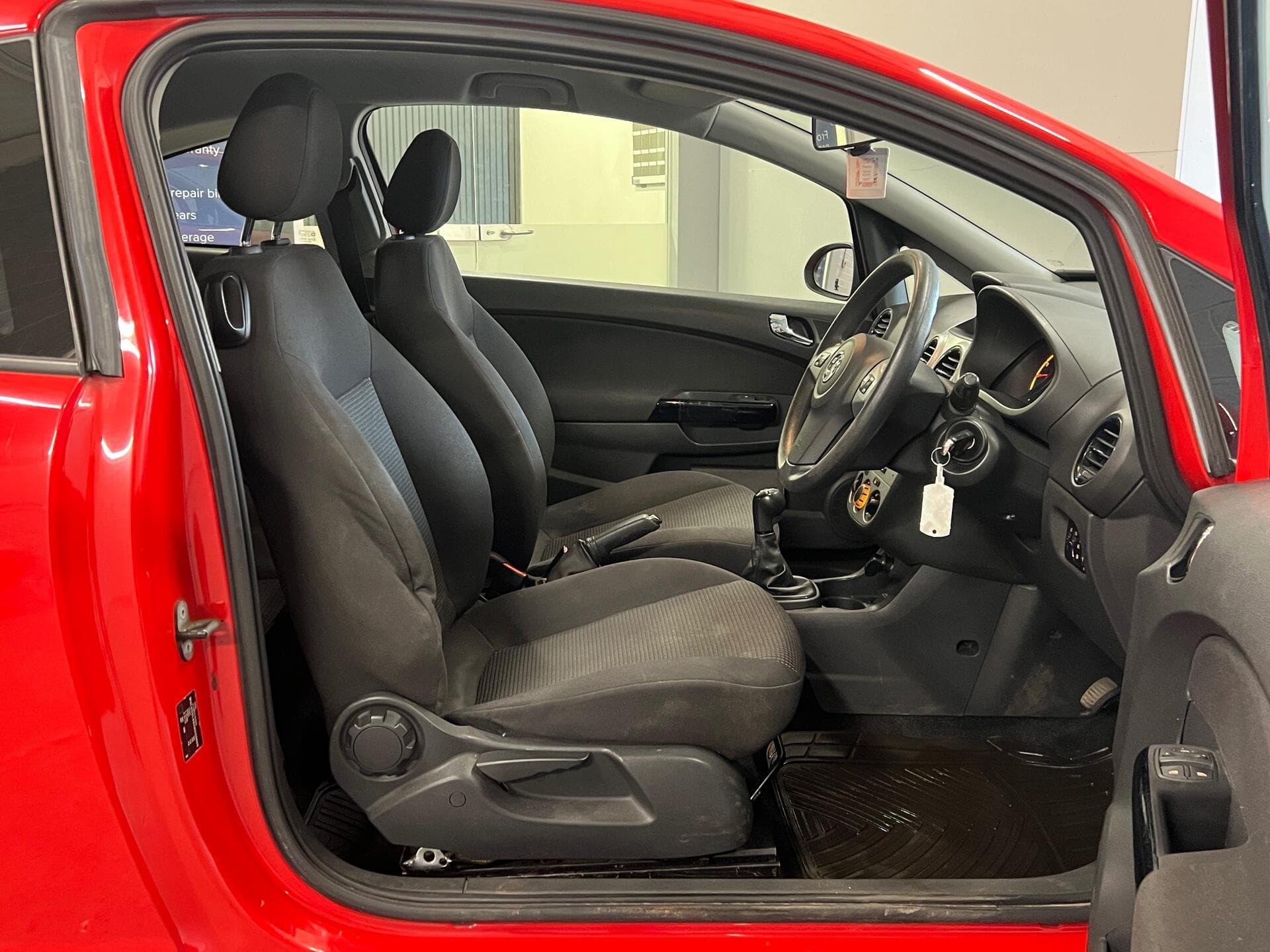 2012 Vauxhall Corsa - Thumbnail 18