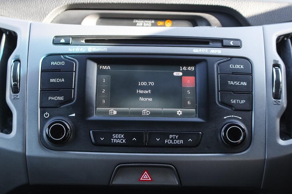 2015 Kia Sportage - Thumbnail 33