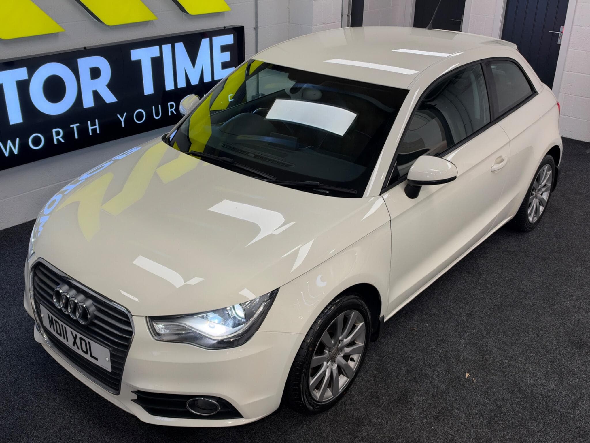 2011 Audi A1 - Thumbnail 5