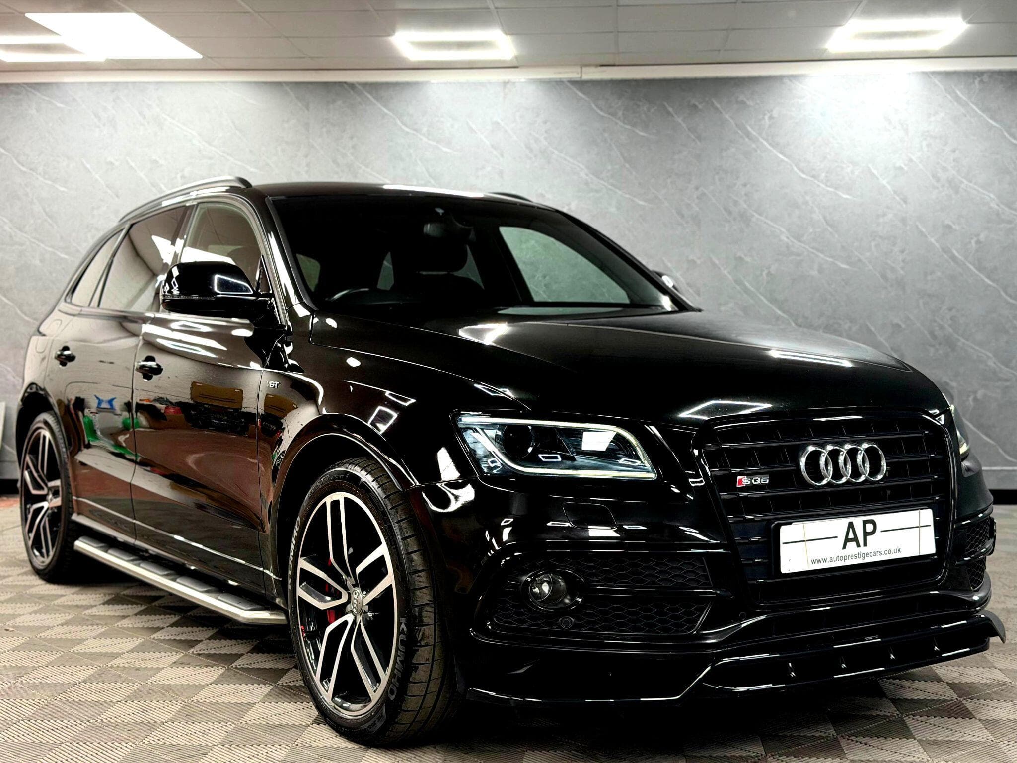 2016 Audi SQ5 - Thumbnail 4