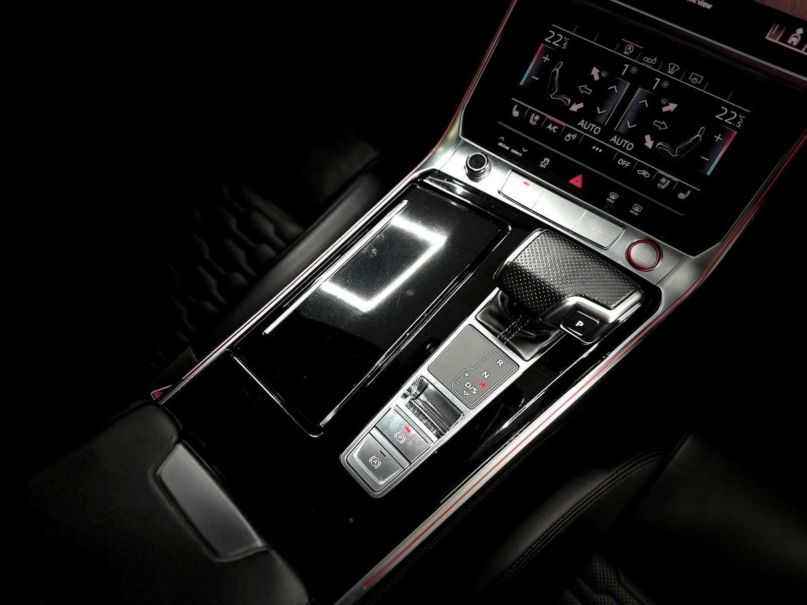 2020 Audi RS6 Avant - Thumbnail 58