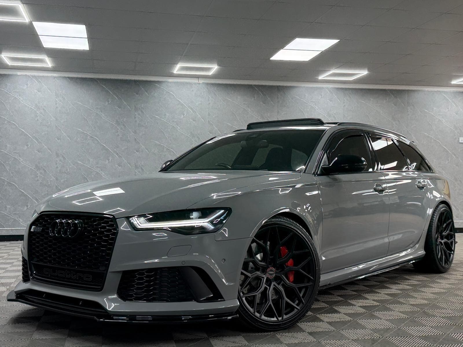 2016 Audi RS6 Avant - Thumbnail 16