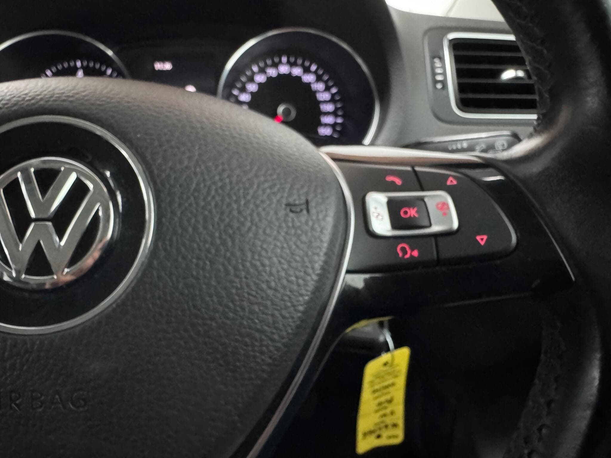 2014 Volkswagen Polo - Thumbnail 17