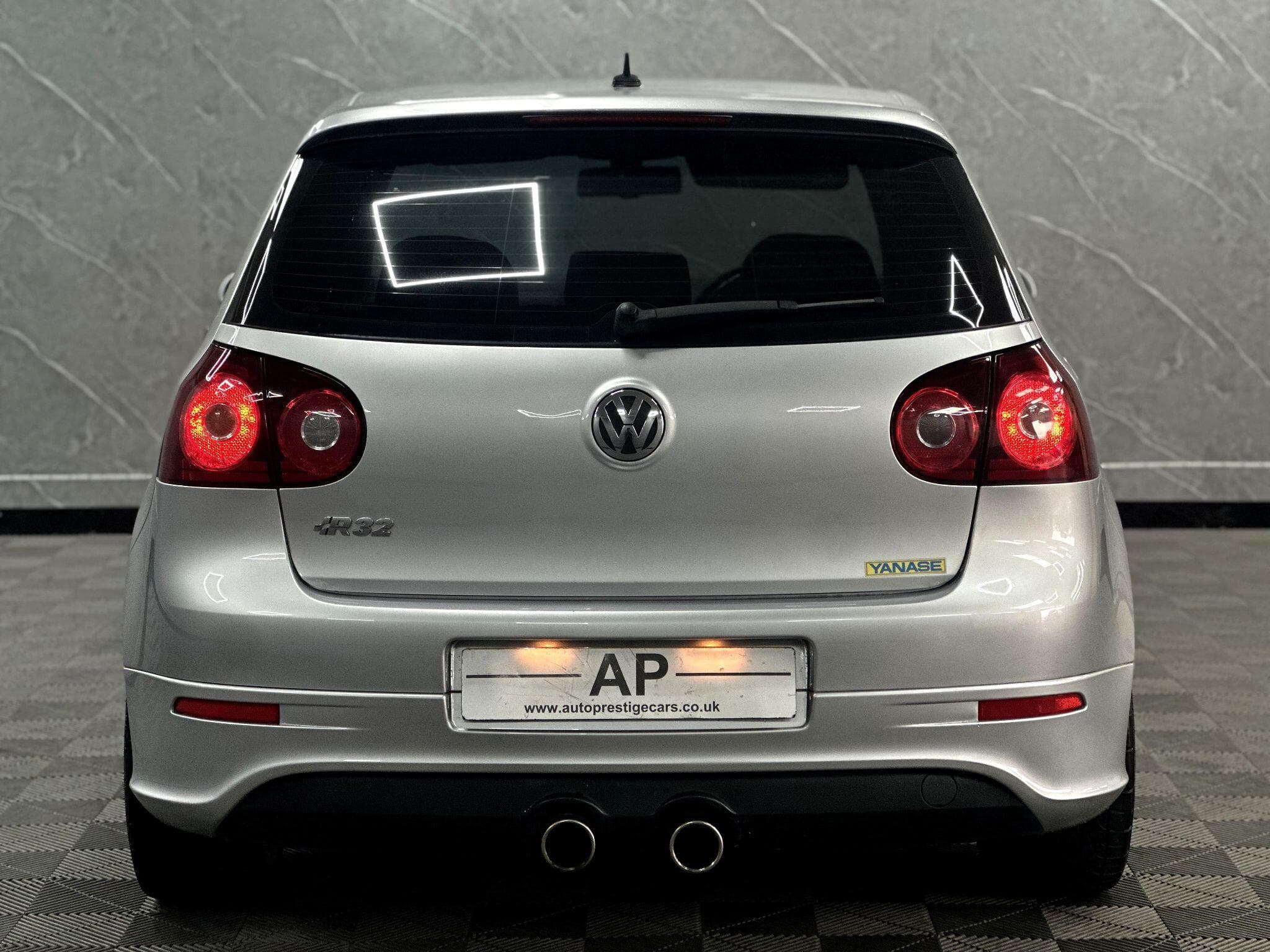 2006 Volkswagen Golf - Thumbnail 10