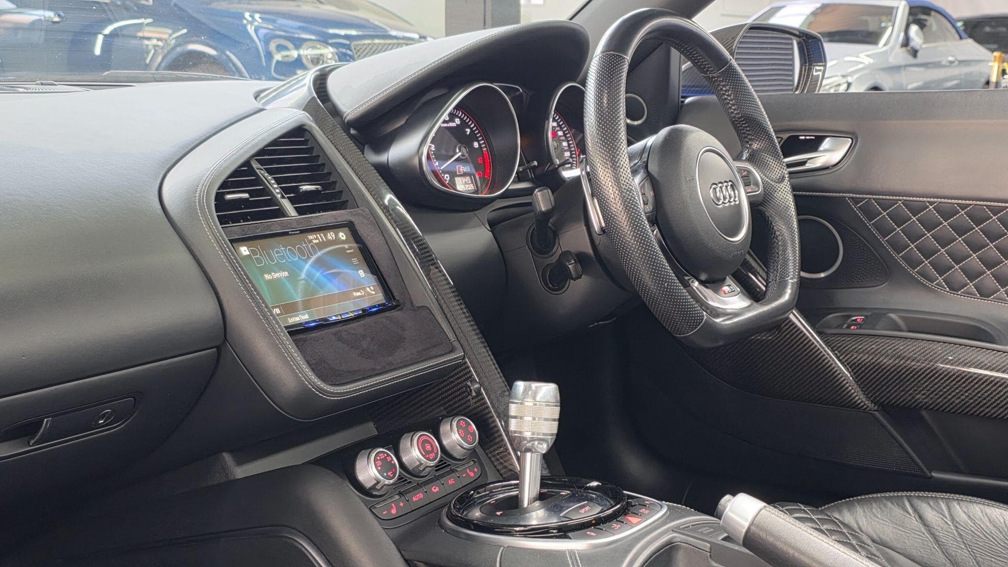 2014 Audi R8 - Thumbnail 37