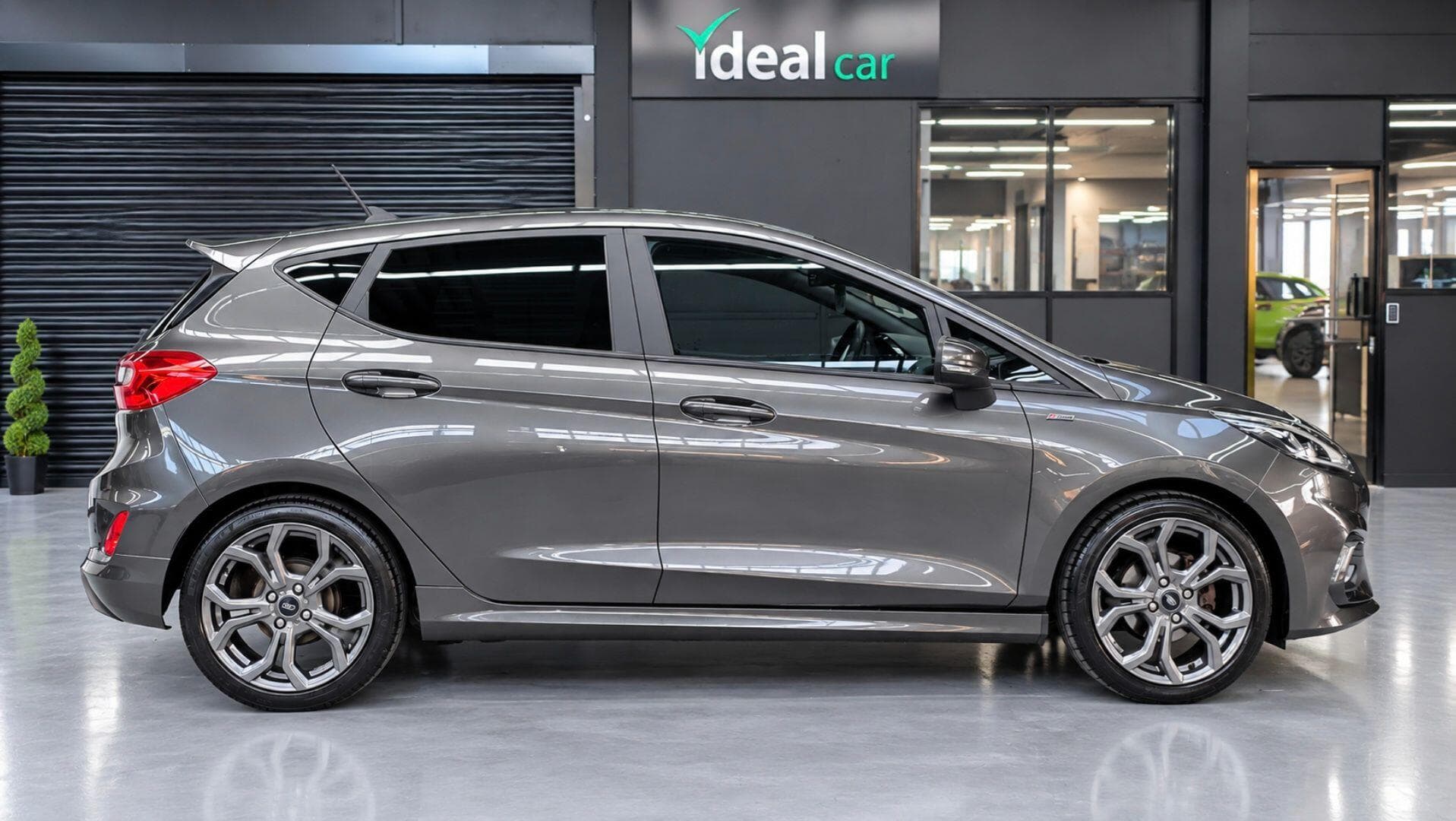 2021 Ford Fiesta - Thumbnail 7