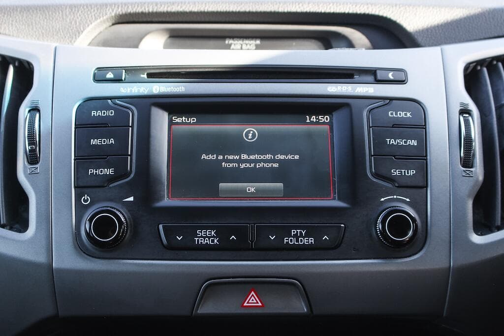 2015 Kia Sportage - Thumbnail 35