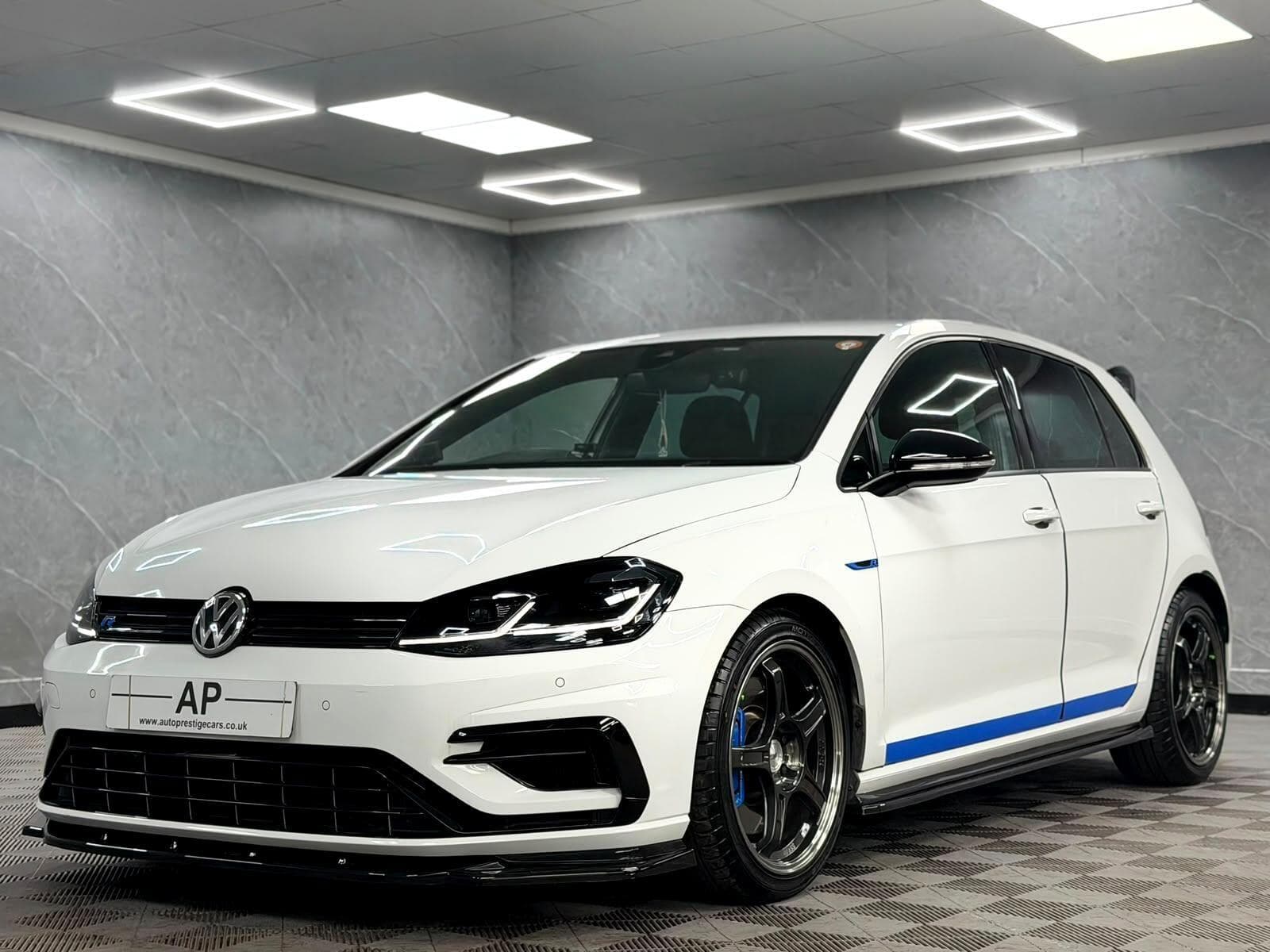 2019 Volkswagen Golf - Thumbnail 19