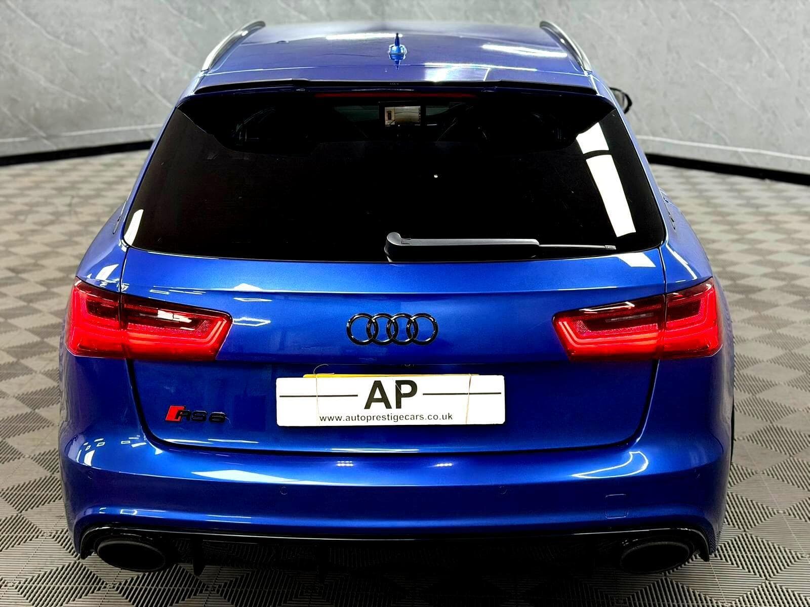 2016 Audi RS6 Avant - Thumbnail 23