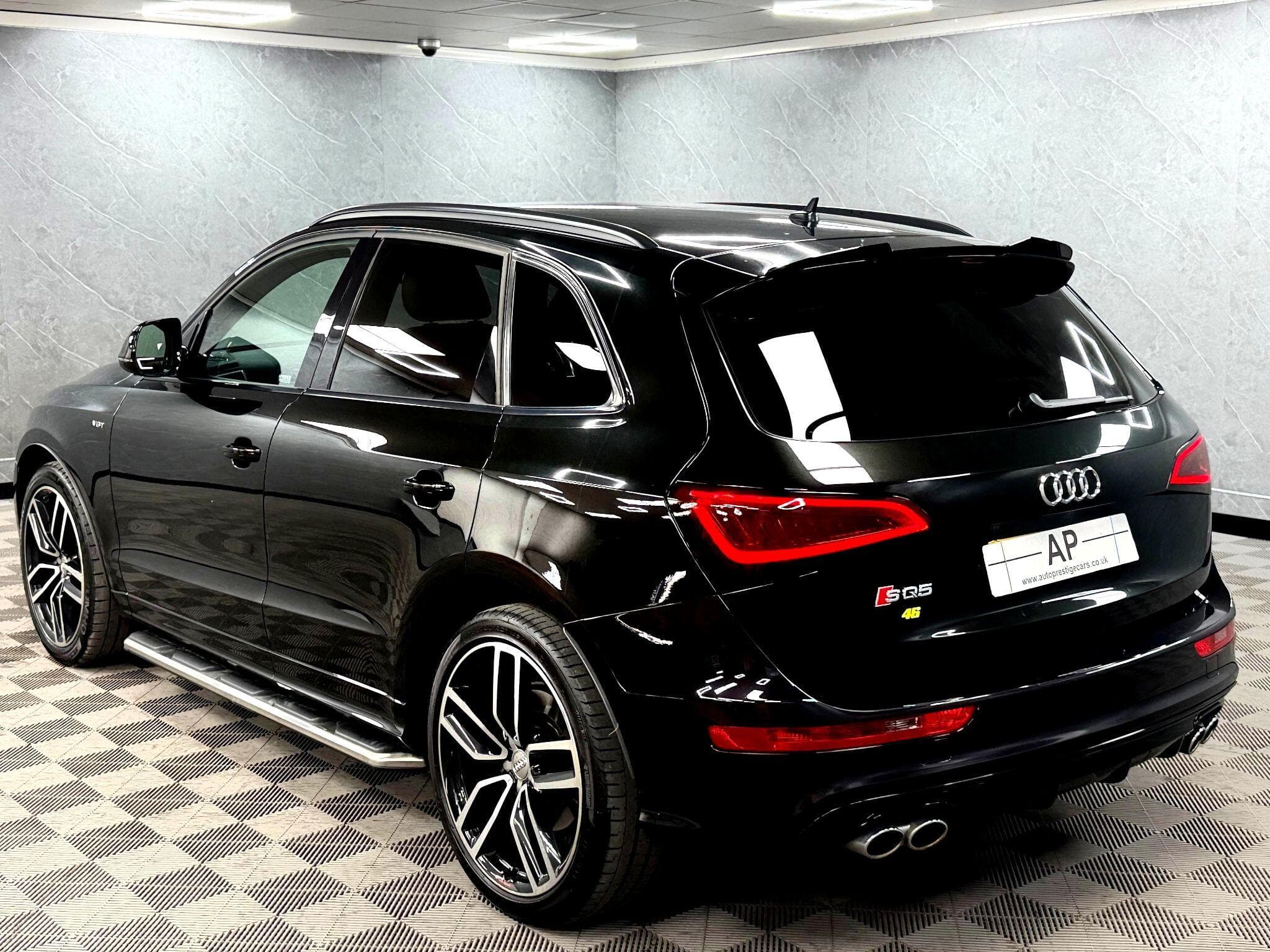 2016 Audi SQ5 - Thumbnail 10