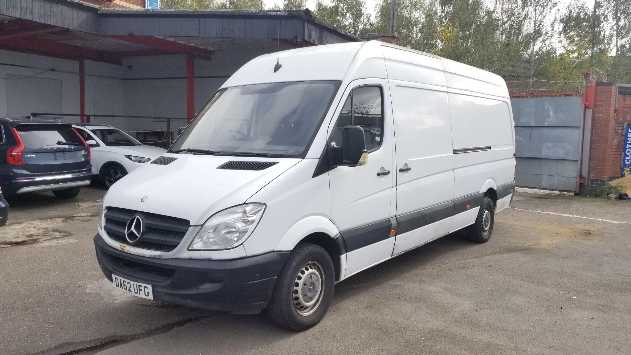 2012 Mercedes-Benz Sprinter - 2