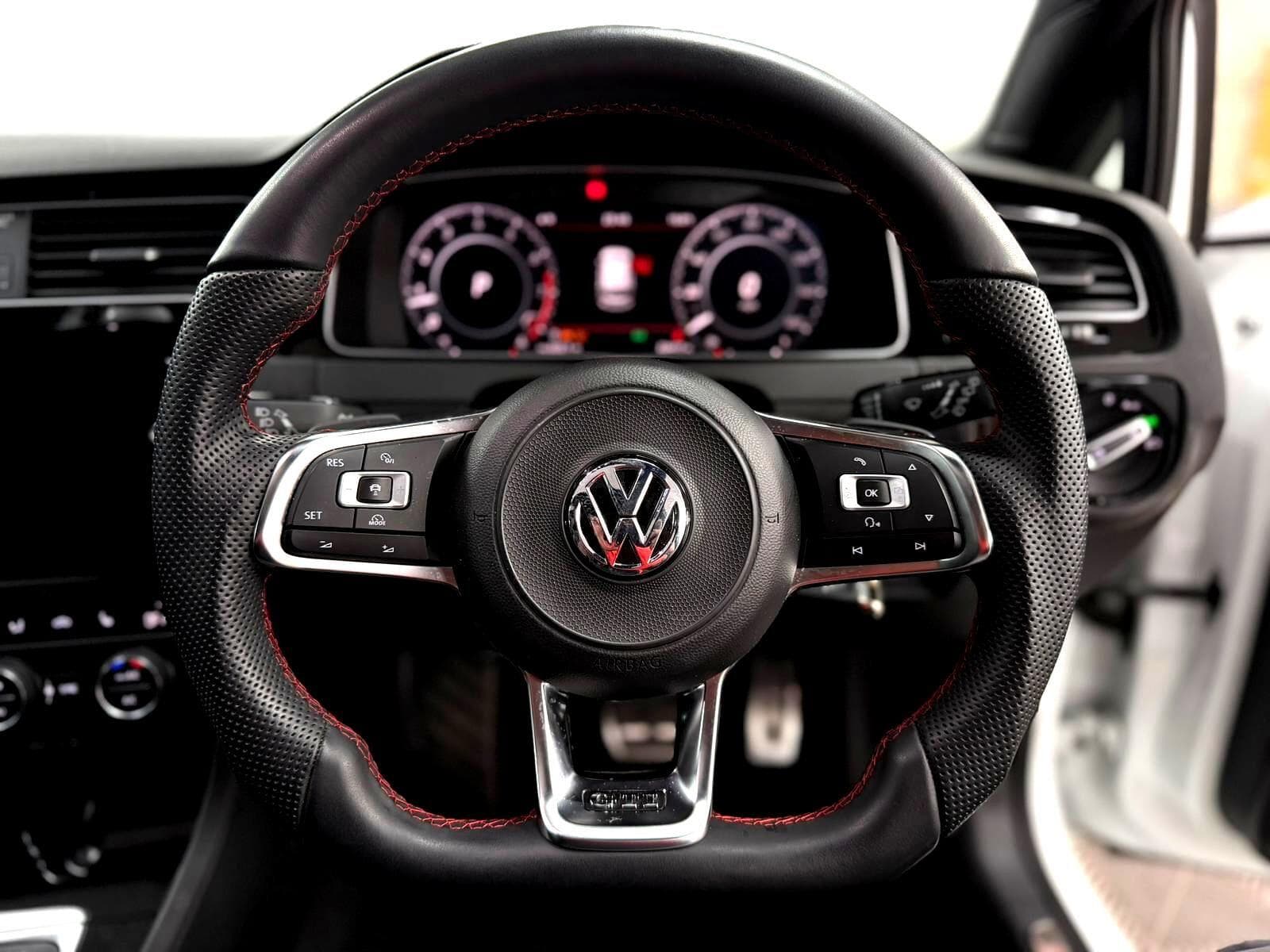 2018 Volkswagen Golf - Thumbnail 35