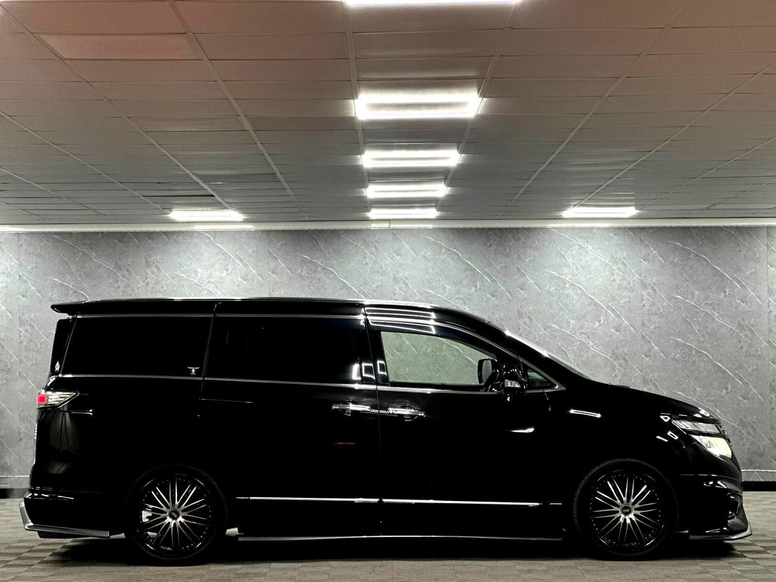2015 Nissan Elgrand - Thumbnail 22