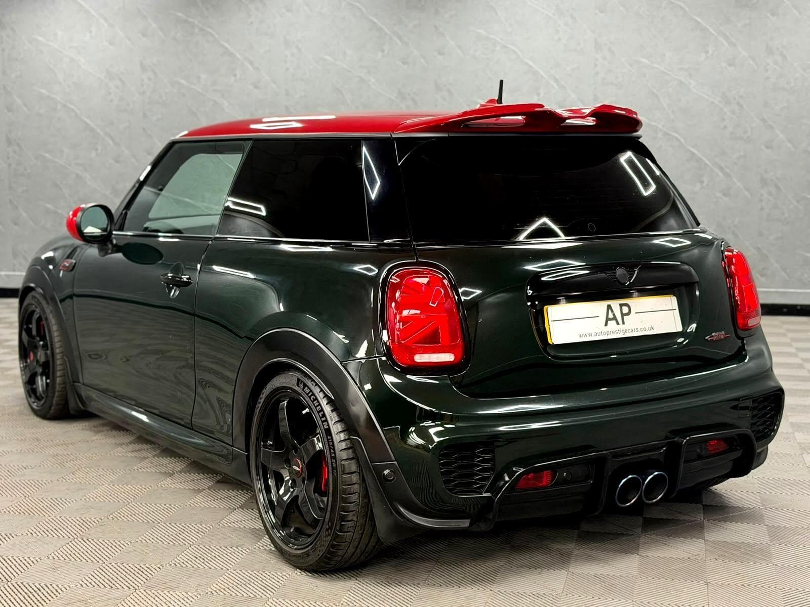 2015 MINI Hatch - Thumbnail 22