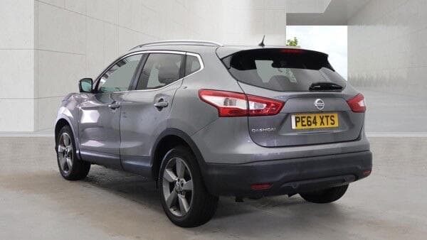 2014 Nissan Qashqai - Thumbnail 3