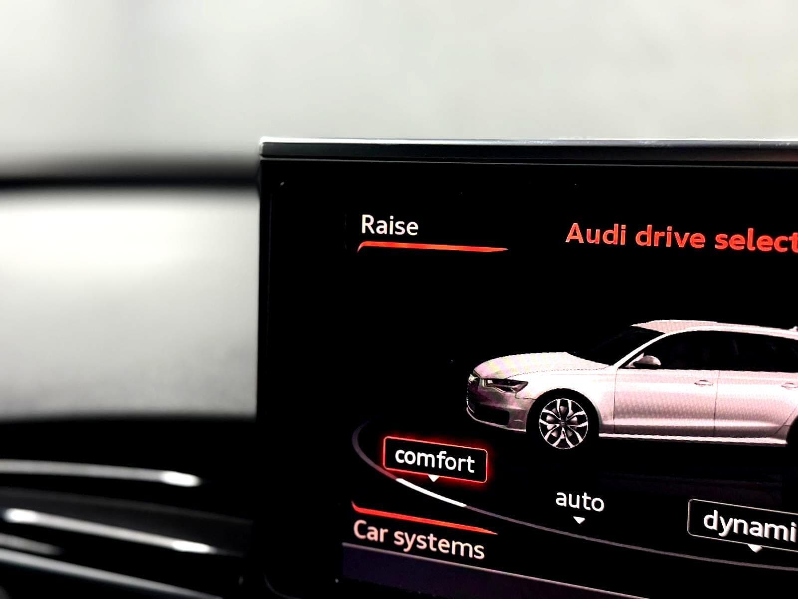 2016 Audi RS6 Avant - Thumbnail 46