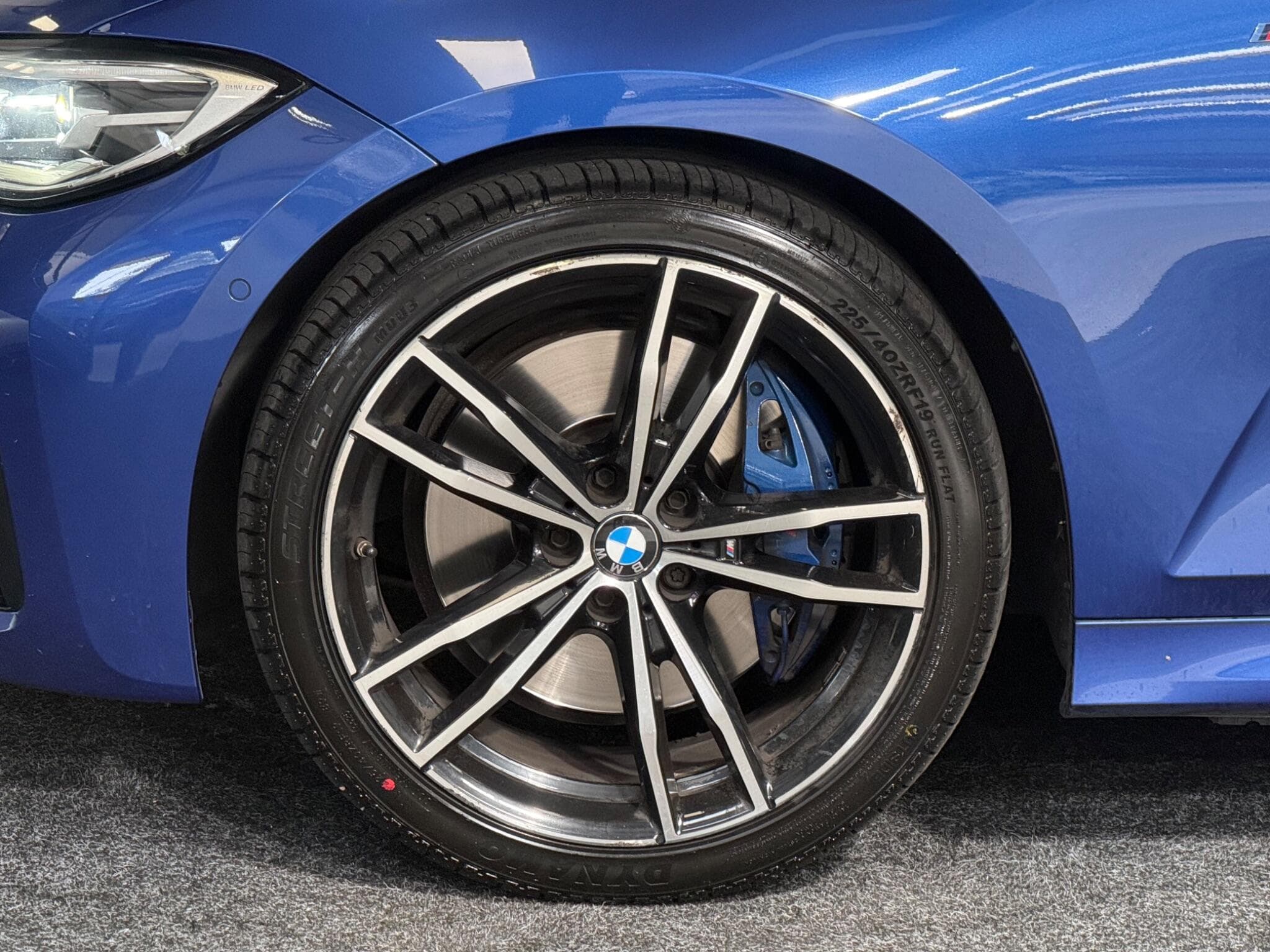 2019 BMW 3 Series - Thumbnail 38