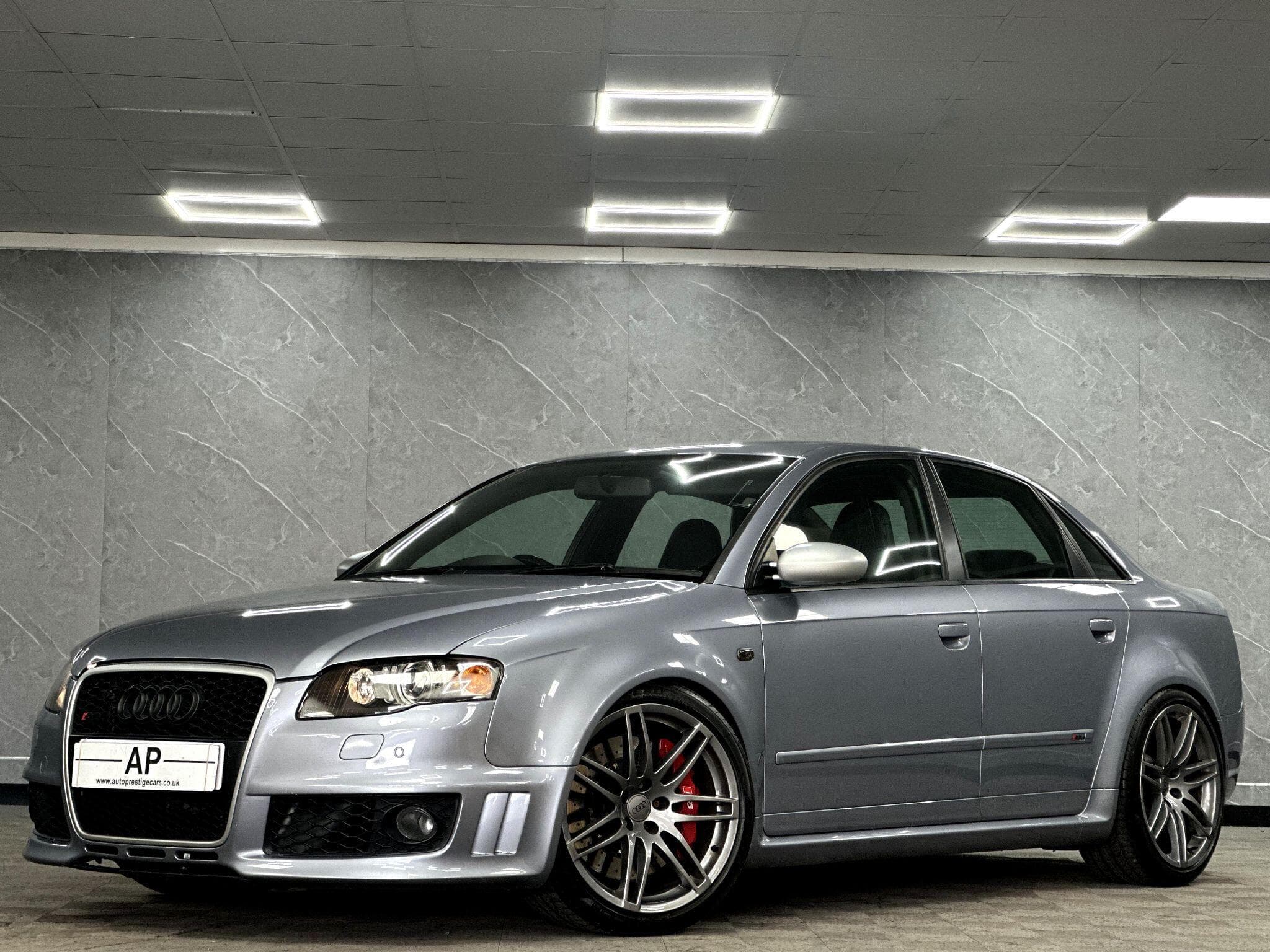 2006 Audi RS4 - Thumbnail 2