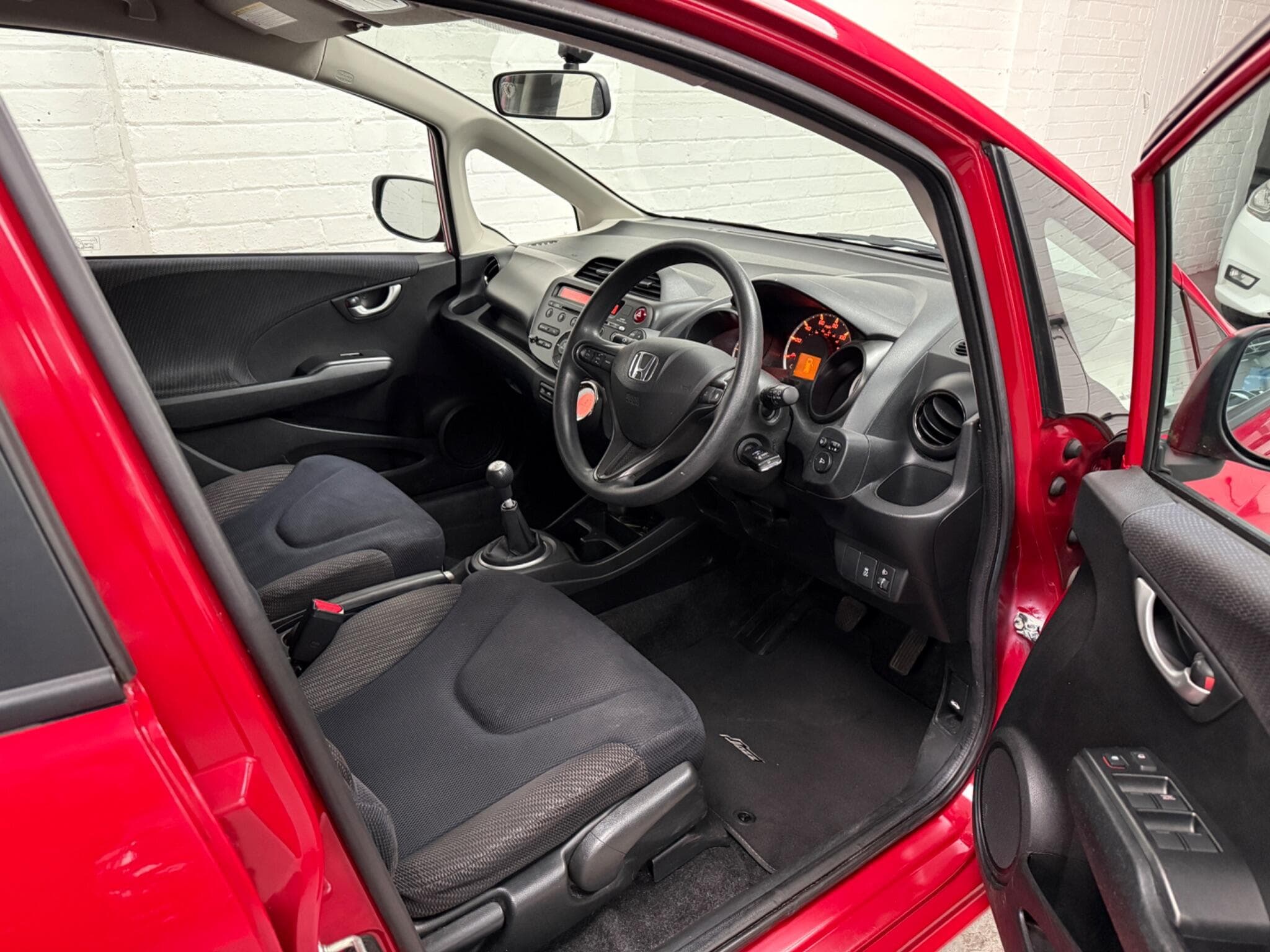 2011 Honda Jazz - Thumbnail 19