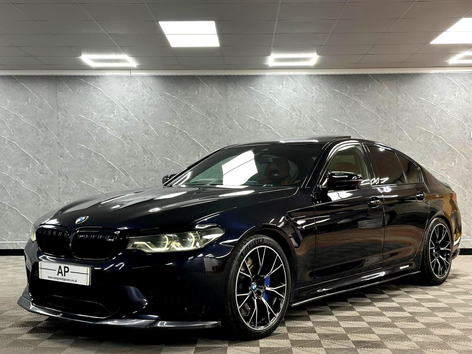 2019 BMW M5 - Thumbnail 4