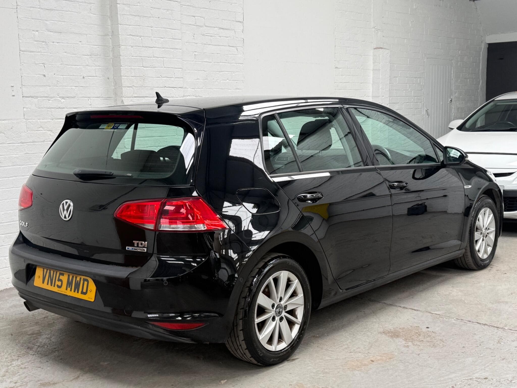 2015 Volkswagen Golf - Thumbnail 5