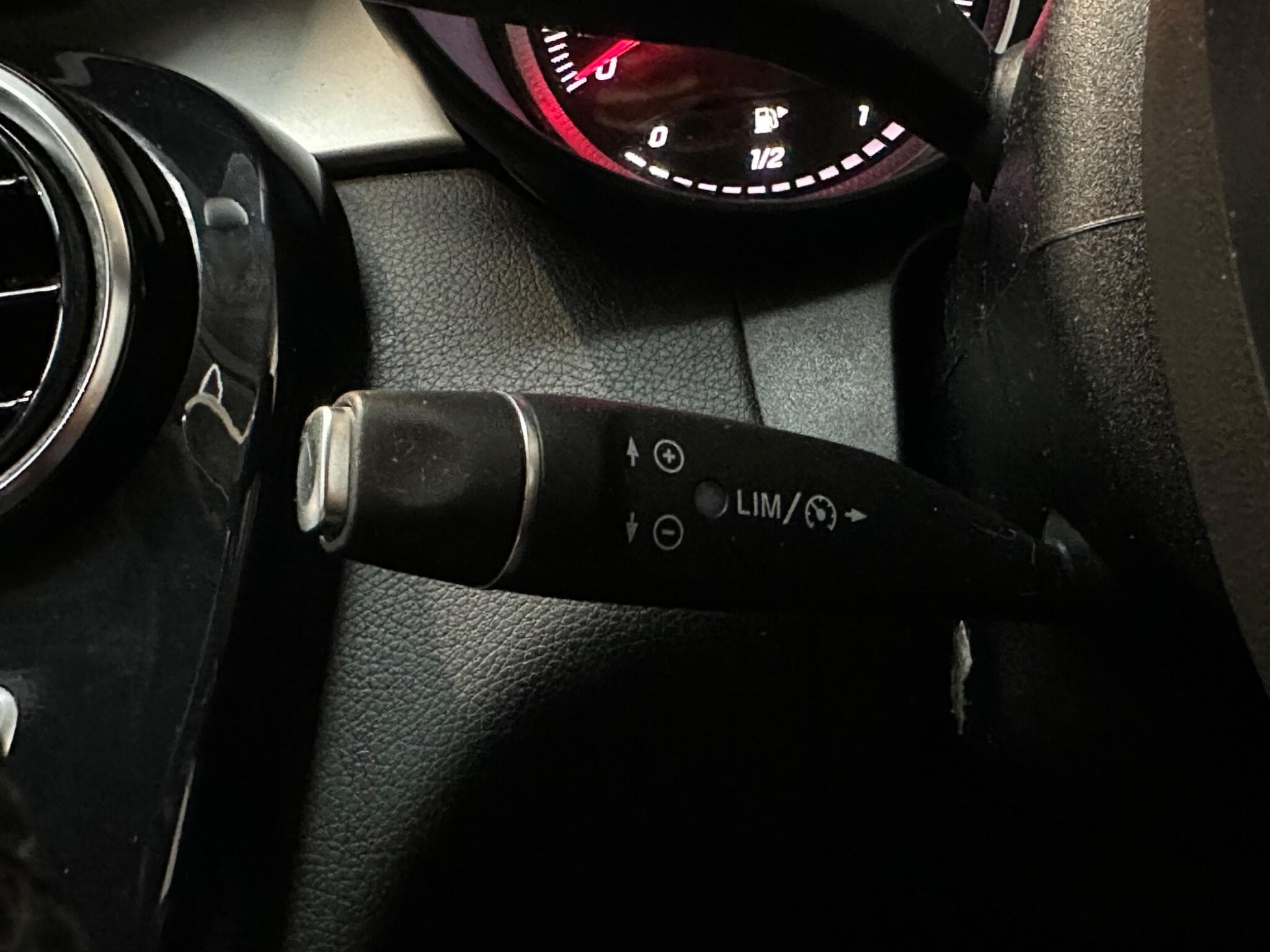 2018 Mercedes-Benz C Class - Thumbnail 19