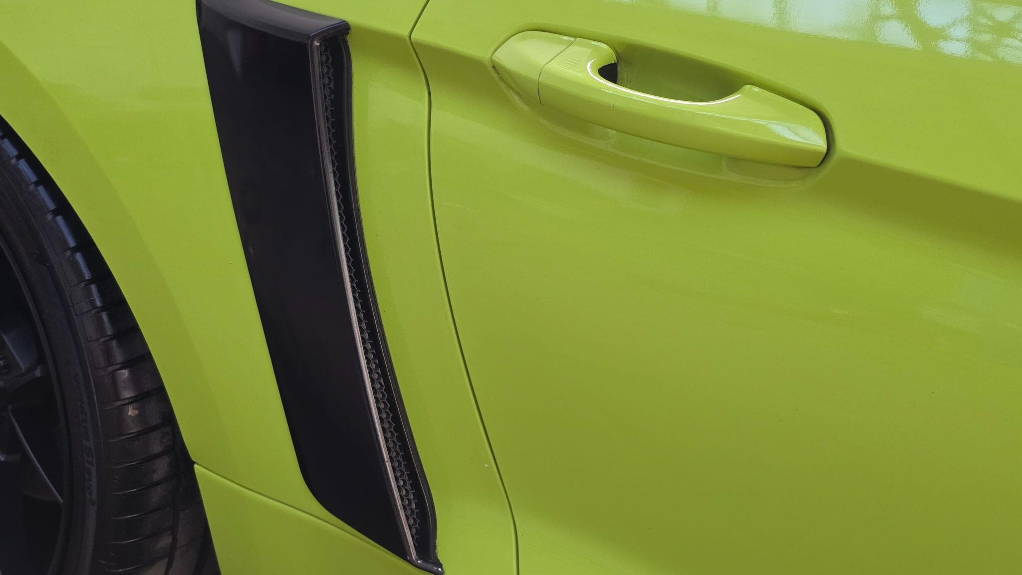 2016 Ford Mustang - Thumbnail 16