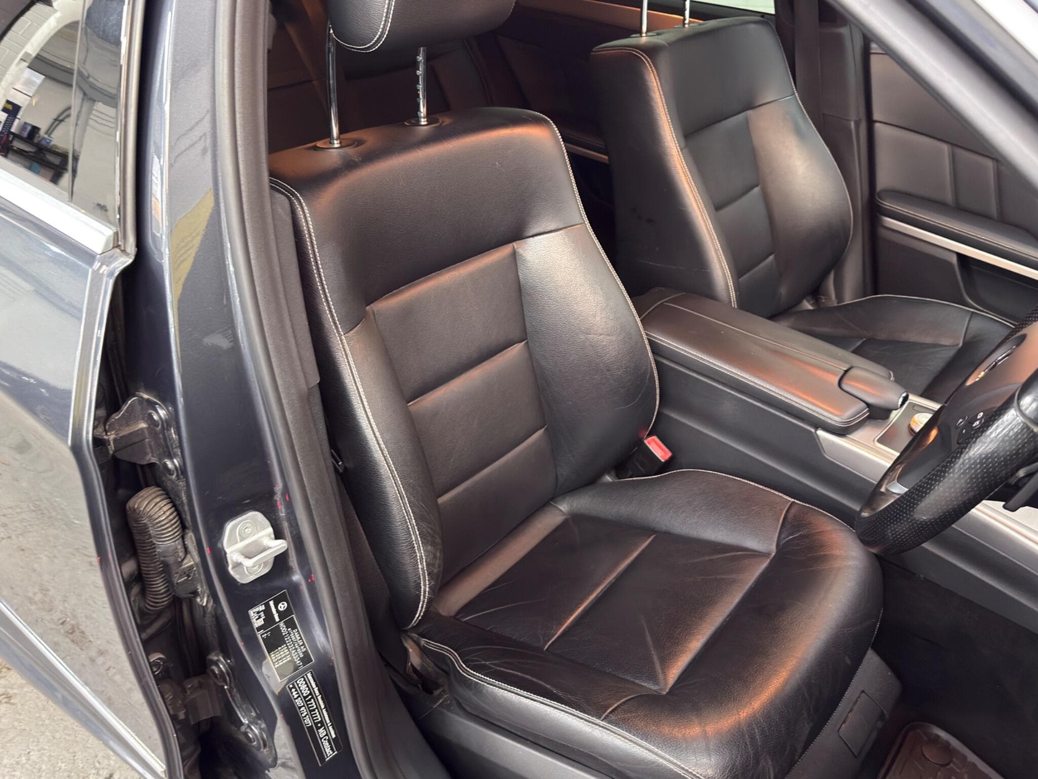 2010 Mercedes-Benz E Class - Thumbnail 19