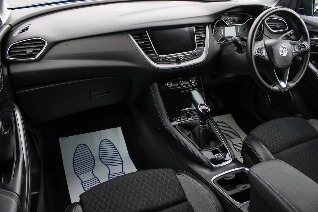 2019 Vauxhall Grandland X - Thumbnail 19