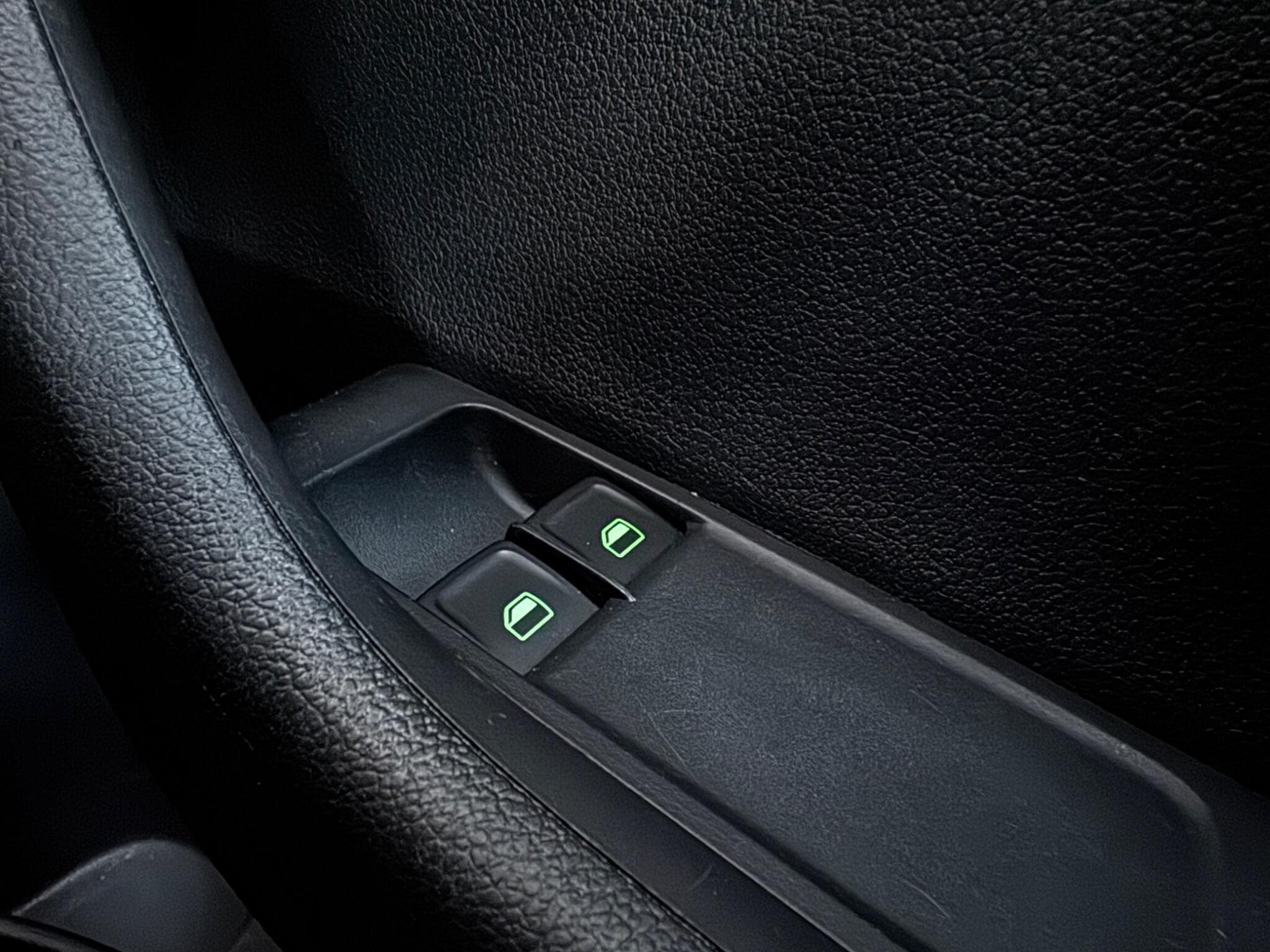 2015 Skoda Fabia - Thumbnail 20