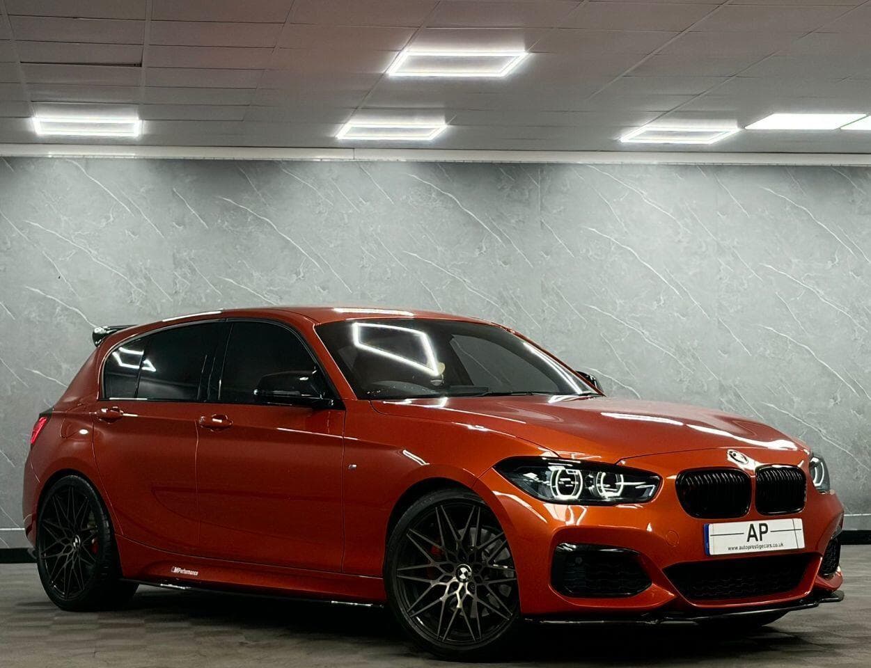 2017 BMW 1 Series - Thumbnail 14