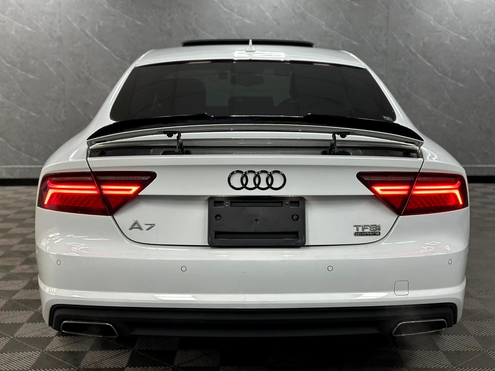 2017 Audi A7 - Thumbnail 24