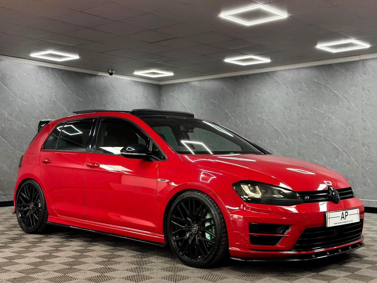 2015 Volkswagen Golf - Thumbnail 33