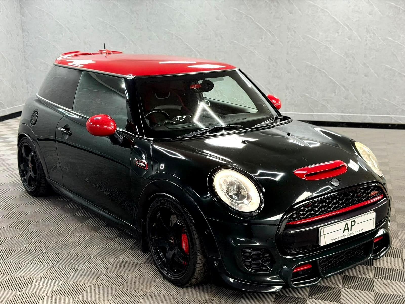 2015 MINI Hatch - Thumbnail 13