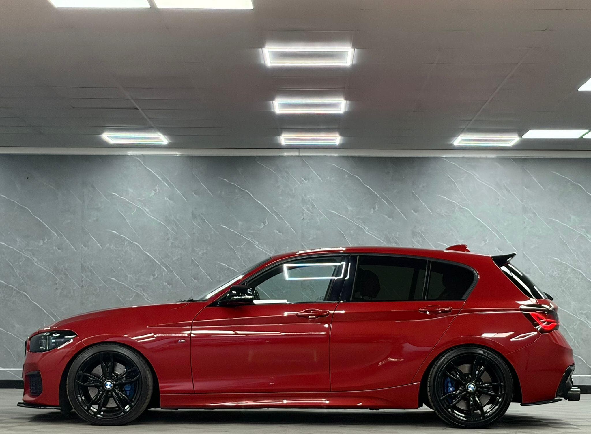 2018 BMW 1 Series - Thumbnail 8