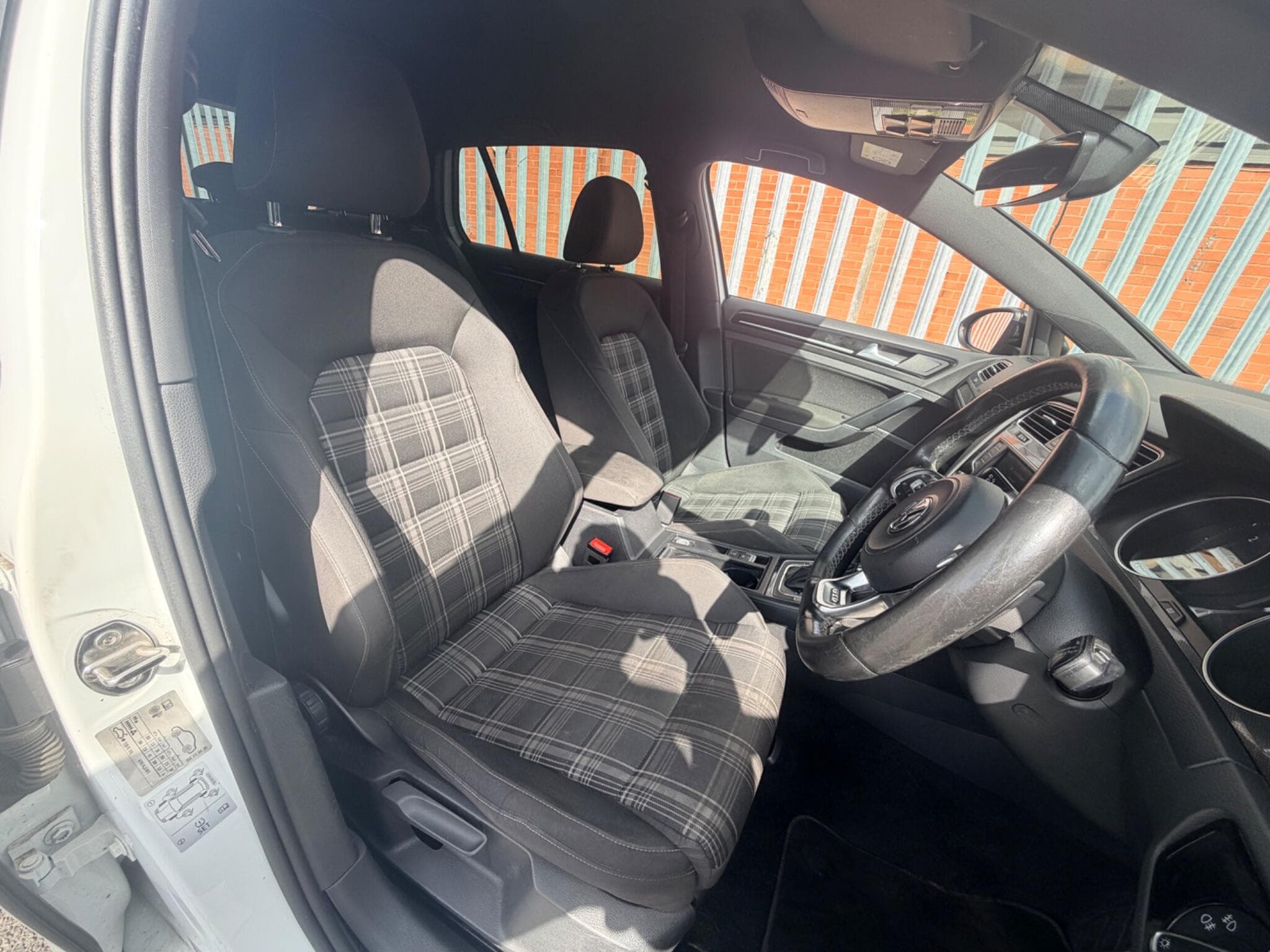2016 Volkswagen Golf - Thumbnail 6