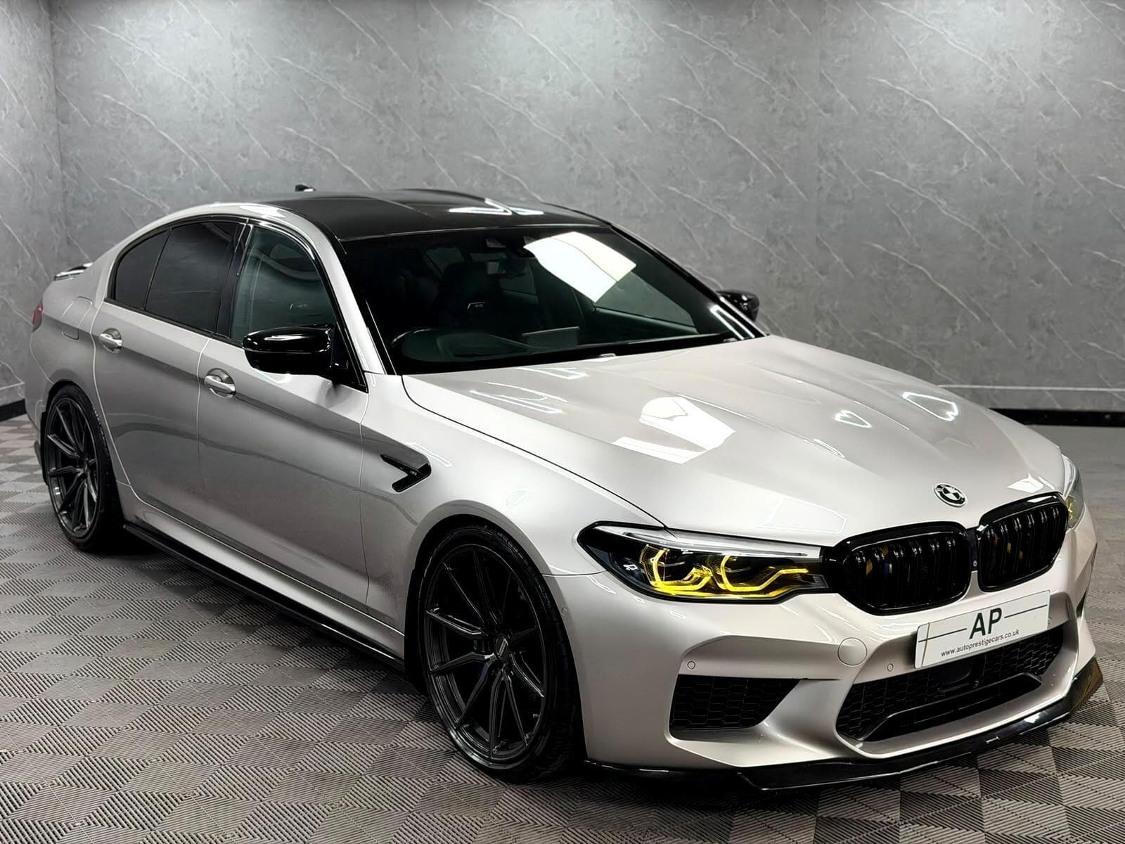 2019 BMW M5 - Thumbnail 9