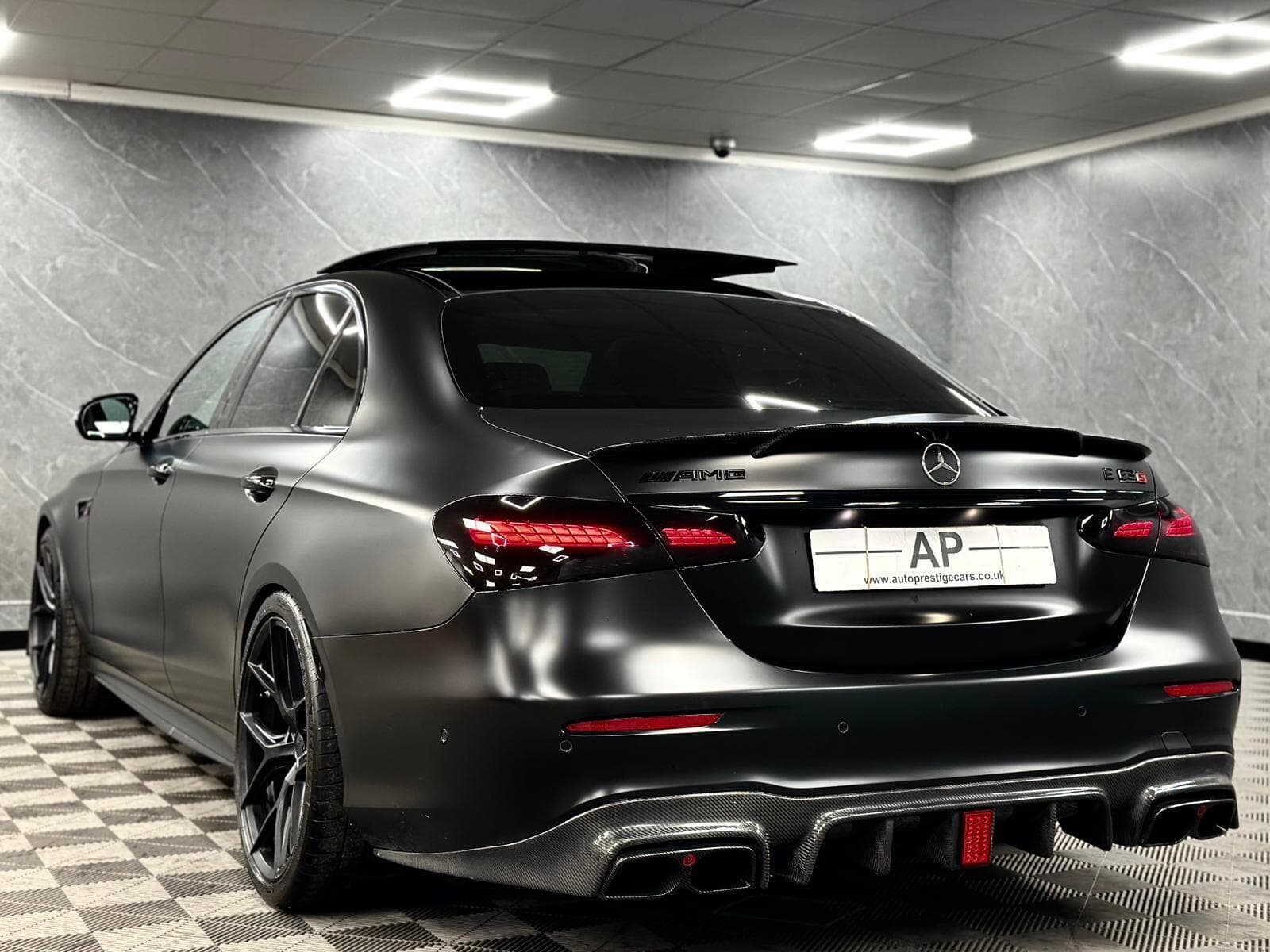 2020 Mercedes-Benz E Class - Thumbnail 7