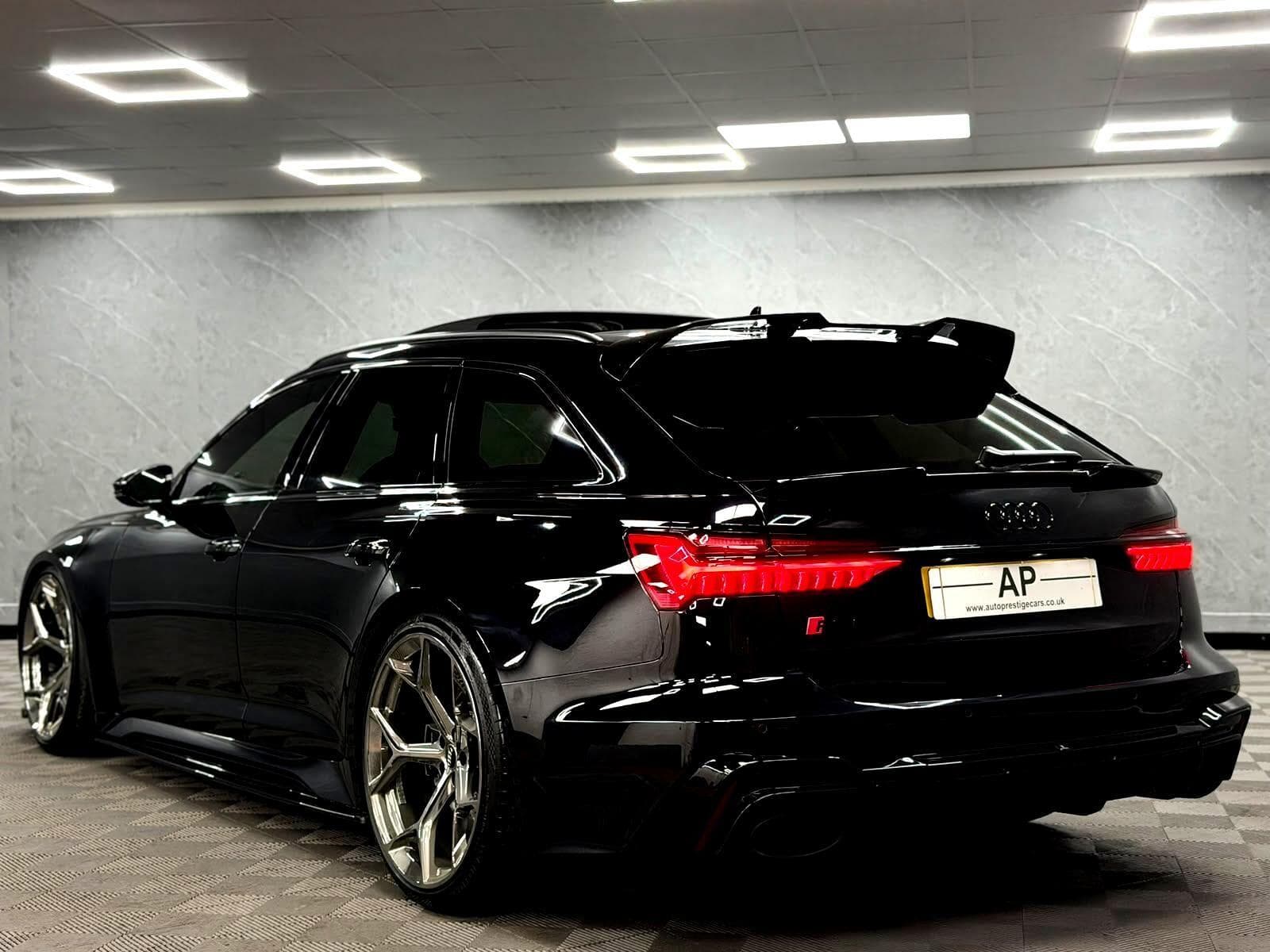 2020 Audi RS6 Avant - Thumbnail 35